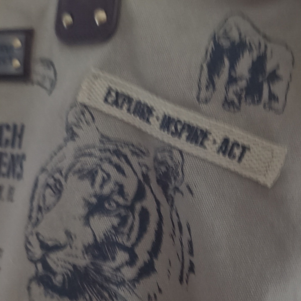 Busch Gardens Canvas Tote Bag with Animal Prints New With Tags - Picture 7 of 16